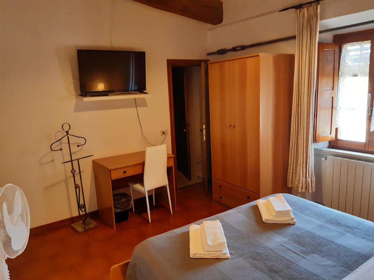 Podere San Francesco Bed & Breakfast Volterra Dış mekan fotoğraf