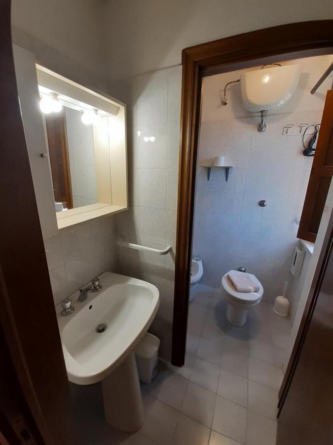 Podere San Francesco Bed & Breakfast Volterra Dış mekan fotoğraf