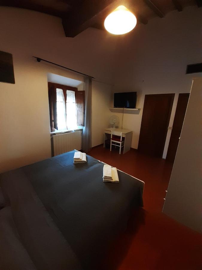 Podere San Francesco Bed & Breakfast Volterra Dış mekan fotoğraf