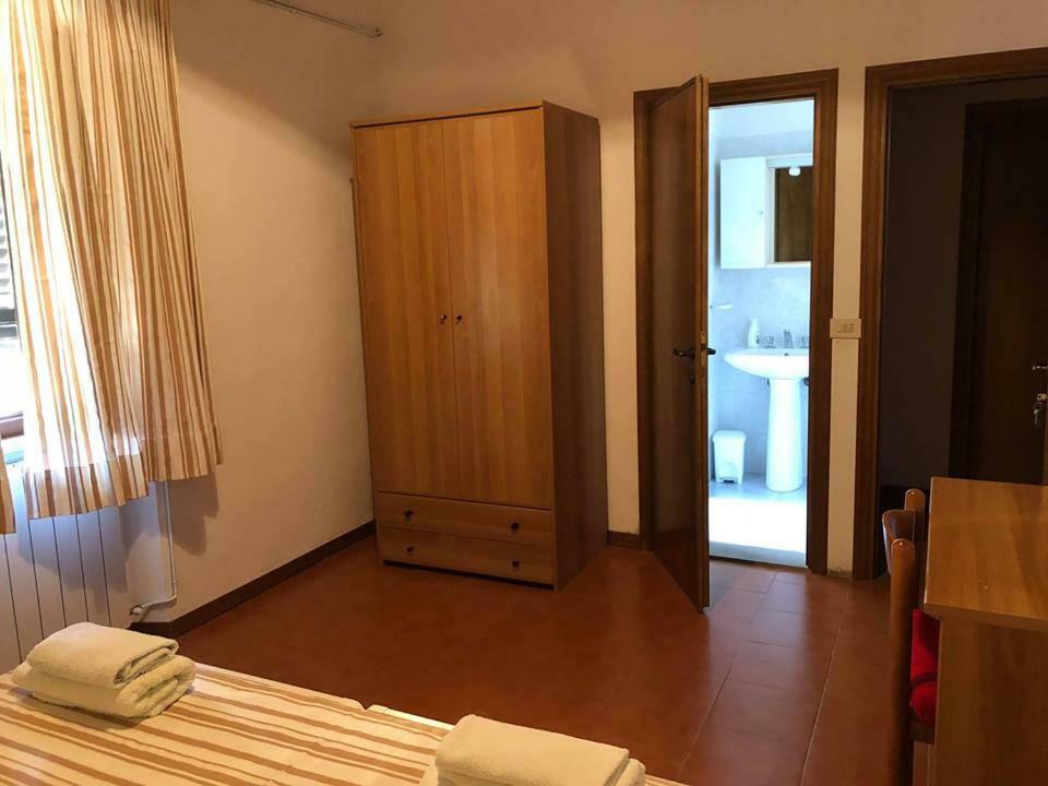 Podere San Francesco Bed & Breakfast Volterra Dış mekan fotoğraf